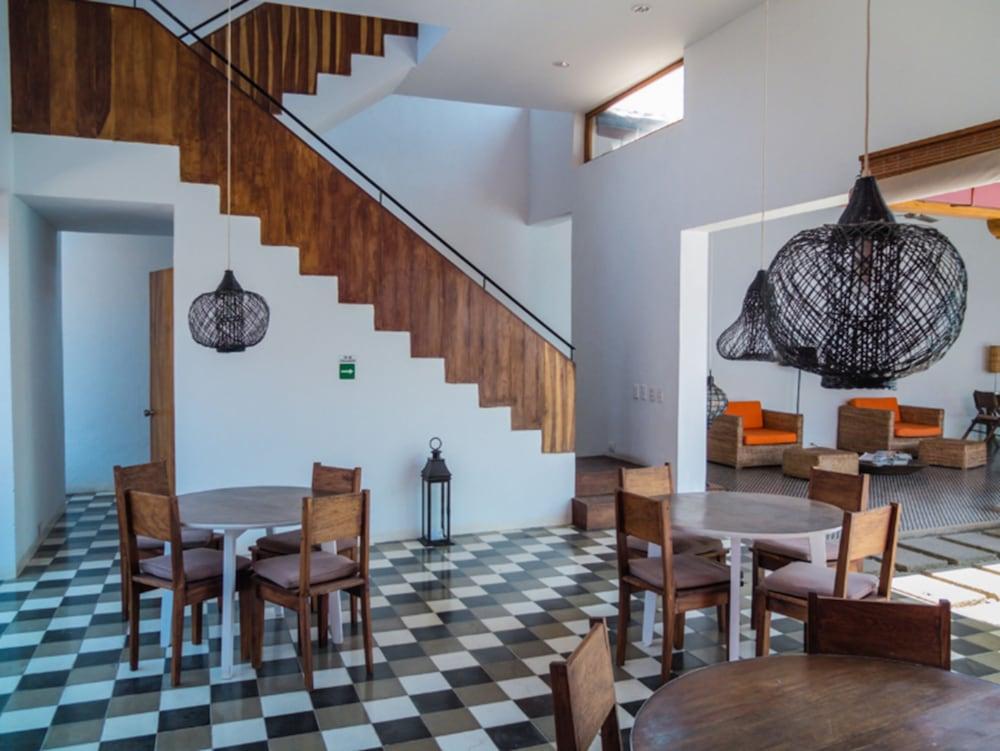Los Patios Hotel Гранада Экстерьер фото
