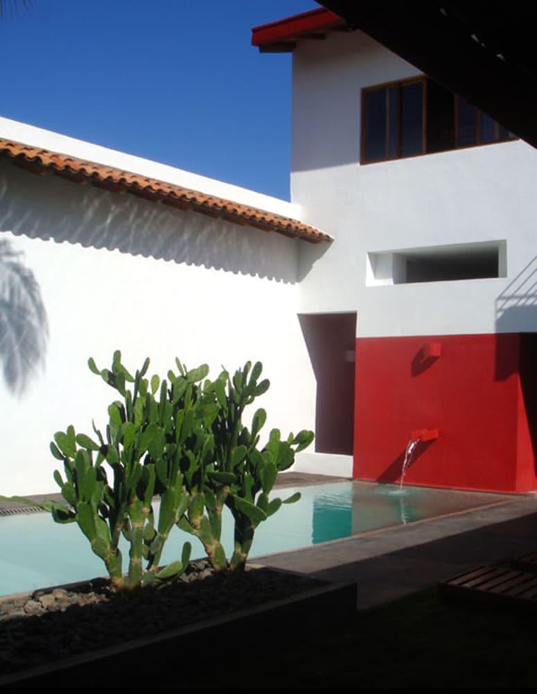 Los Patios Hotel Гранада Экстерьер фото