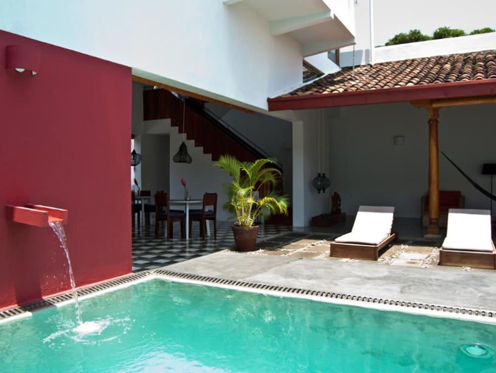 Los Patios Hotel Гранада Экстерьер фото