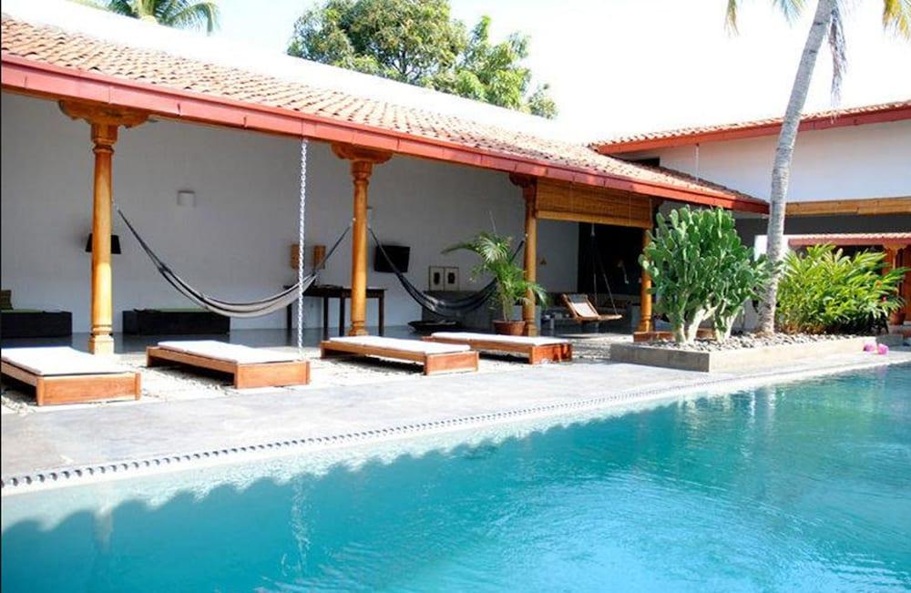 Los Patios Hotel Гранада Экстерьер фото