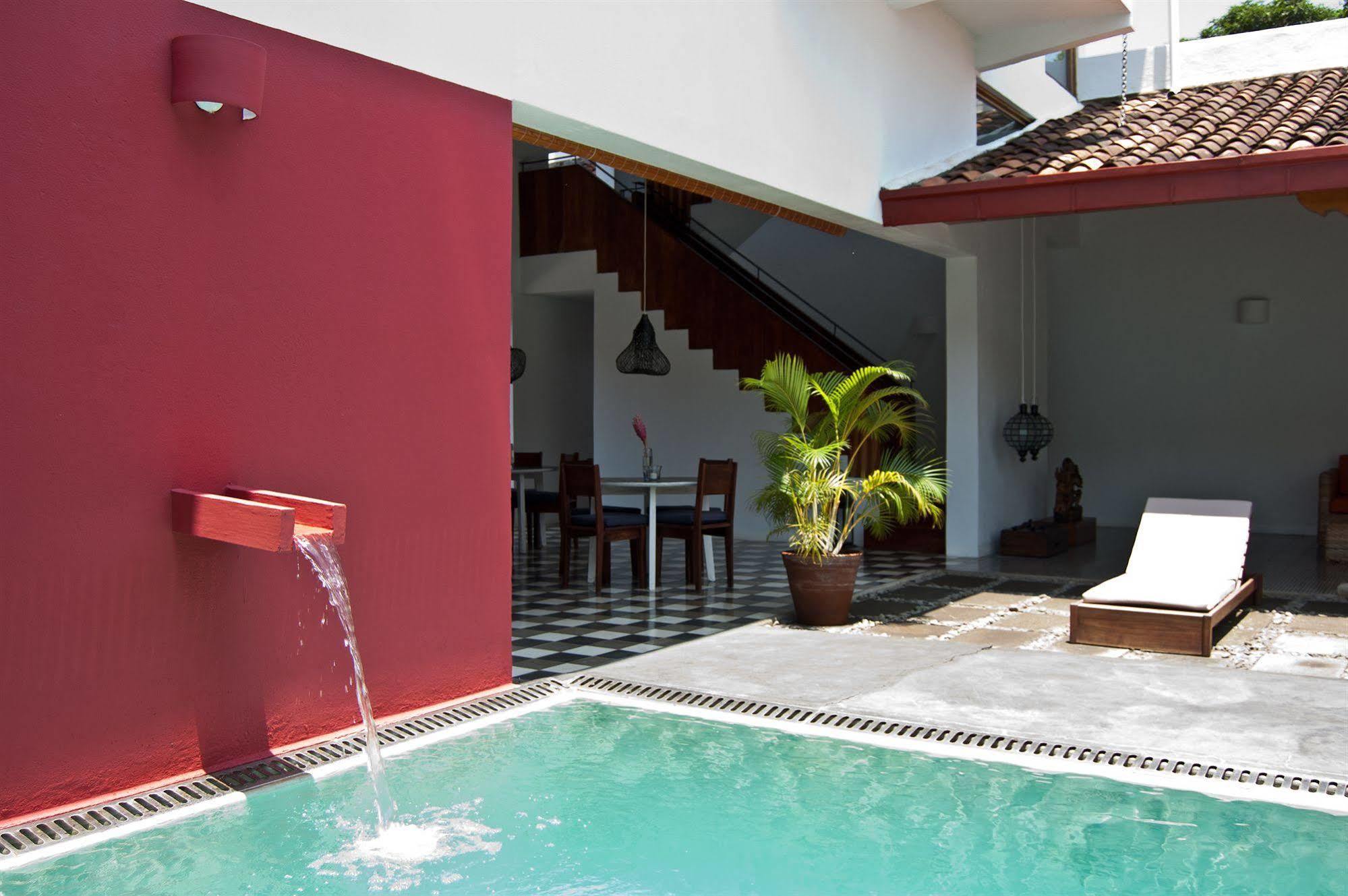Los Patios Hotel Гранада Экстерьер фото